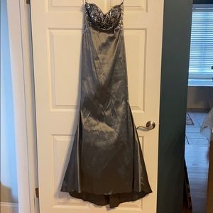 Fit and flair strapless dress